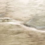Canvas: impressionistic photography of water looking like a painters canvas