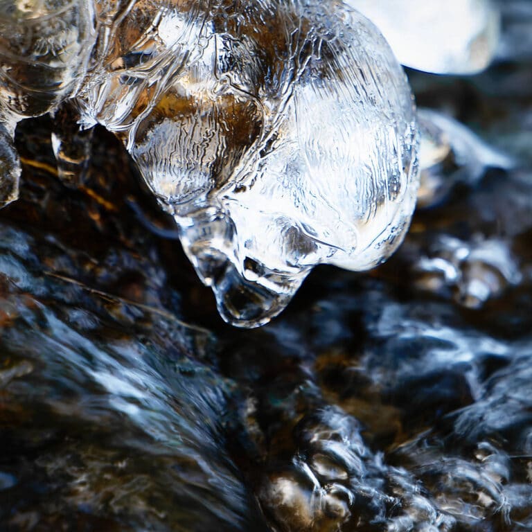 icicles looking like a drunken sailor