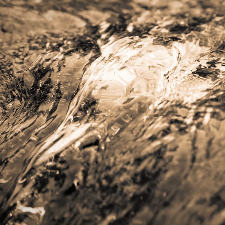 Fanfare: abstract photography of water surface