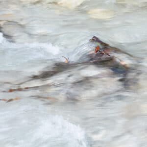 Mount Fuji: impressionistic photography of water looking like the Mount Fuji in Japan